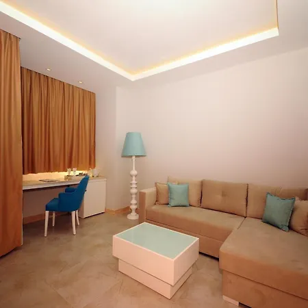 호텔 브리즈 앤드 올루데니스