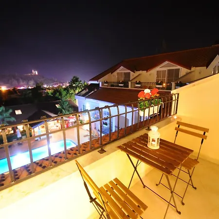 호텔 브리즈 앤드 4*