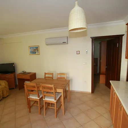 Hotell Sea Breeze And 4*