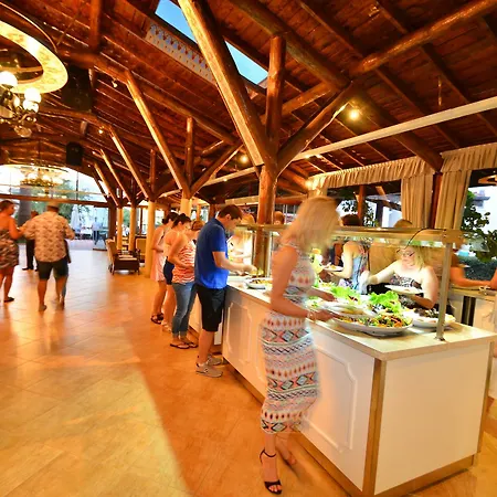 Hotell Sea Breeze And