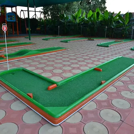 ホテル Sea Breeze And オルデニズ