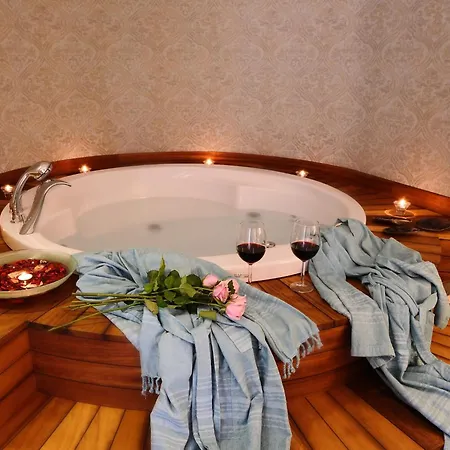 Sea Breeze And ホテル オルデニズ