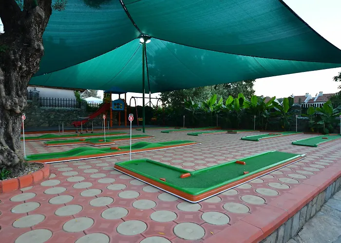 Otel Sea Breeze And 4*